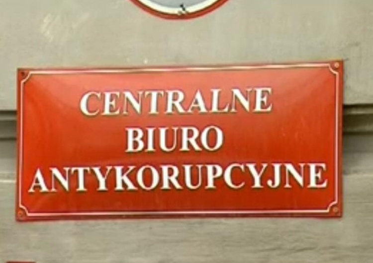 CBA zatrzymało byłego prezesa Lotosu i trzy inne osoby ws. "znacznej szkody majątkowej Lotos S.A."