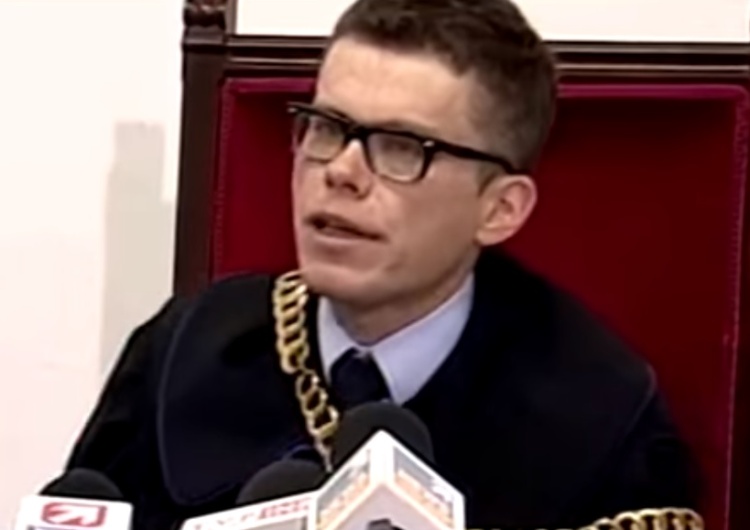 KE: Pytania prejudycjalne Tulei do TSUE niedopuszczalne. Prof. Grabowska: Wstyd