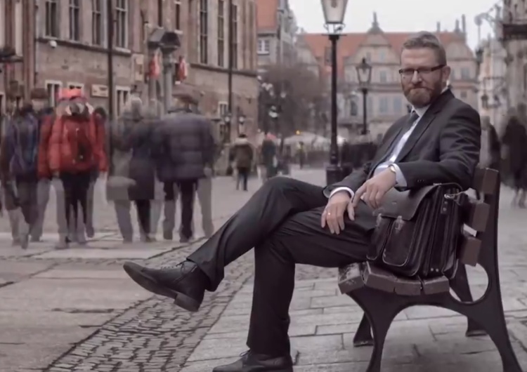  [video] Mocny spot wyborczy Grzegorza Brauna: "Nie będą Niemcy i Żydzi uczyć nas historii"