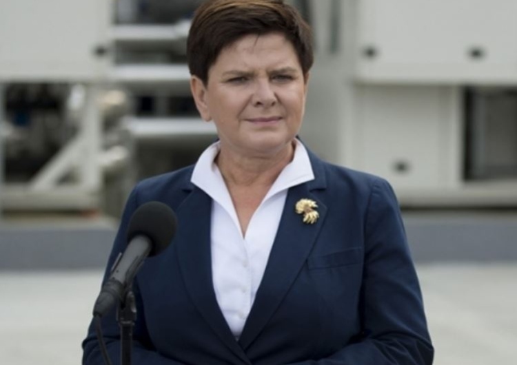  "Niechże się Pani nie kompromituje". Beata Szydło ostro zripostowała Różę Thun