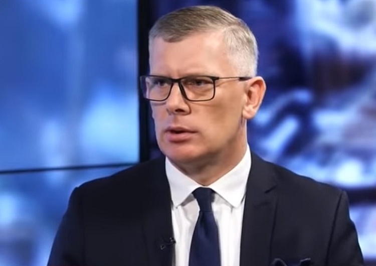 Sławomir Cenckiewicz nabija się z WP.PL: "Kłamczuchy z Wirtualnej Polski! Rzekomej Polski!"
