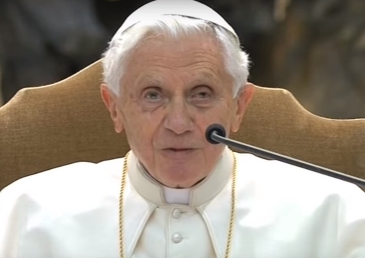 Benedykt XVI: "Codziennie modlę się za Ukrainę"