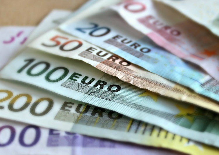 Zbigniew Kuźmiuk: Ekonomiczna katastrofa, czyli kto zyskał, a kto stracił na wprowadzeniu waluty euro