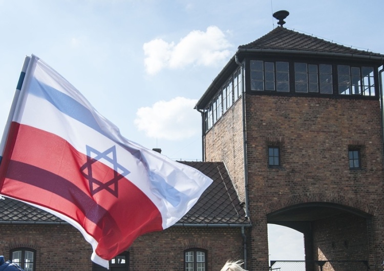 Jerusalem Post: "Oświadczenie Shamira ukazuje prawdę o traumie ludzi zdradzonych przez współobywateli"