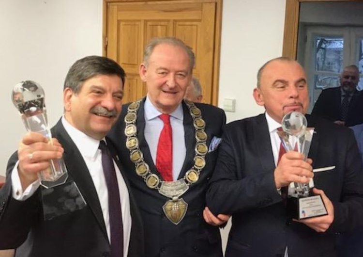 Alfred Bujara wyróżniony tytułem „Zasłużony dla Kupiectwa Polskiego”