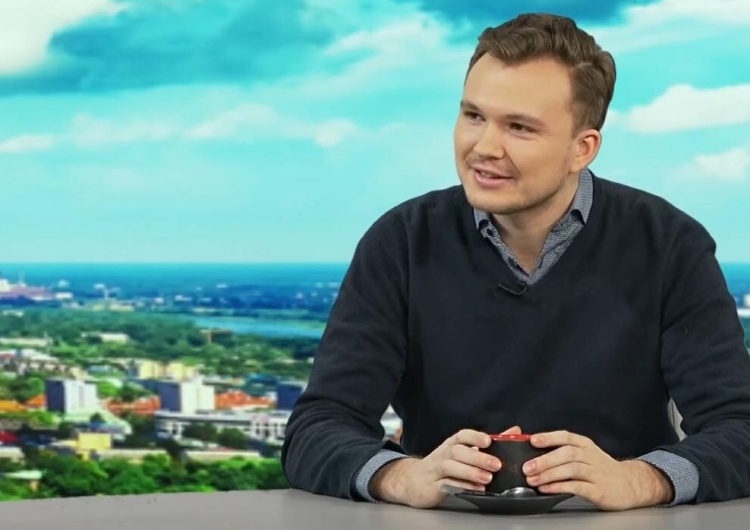 Facebook usunął materiał Stefana Tompsona o symbolu polskiego Ruchu Oporu: "Niezgodne ze stadardami..."