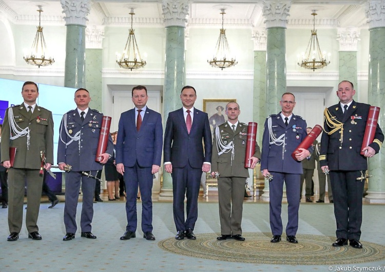  PAD wręczył nominacje generalskie: Wierzę, że Panowie do tradycji walki o niepodledłą Polskę nawiązują