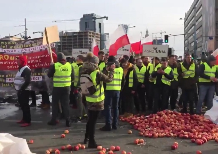  Policja ustaliła tożsamość kolejnych uczestników środowej manifestacji. Zatrzymanym przedstawiono zarzuty