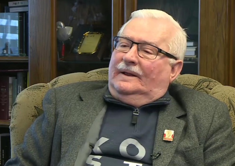 Wałęsa atakuje Kaczyńskigo, bo ten chce wolności internetu, nie mając konta na Facebooku