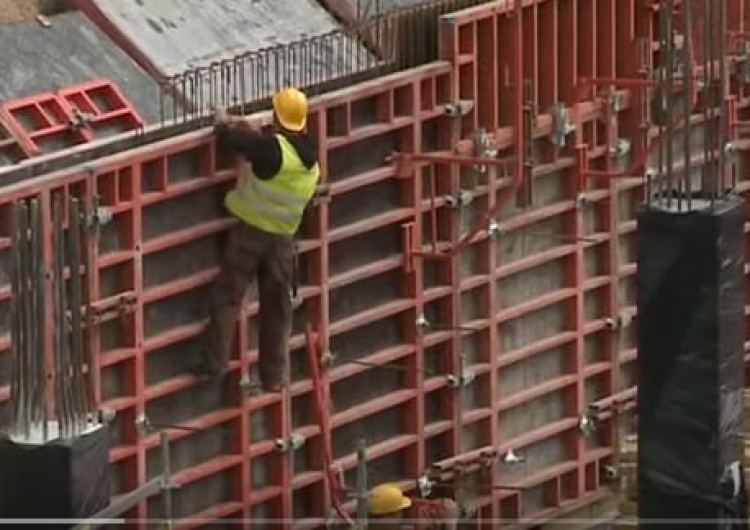 Stopa bezrobocia w marcu spadła do 5,9 proc.