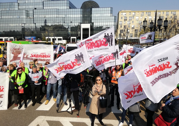 Tomasz Gutry [Nasza Fotorelacja] Pikieta Solidarności w Warszawie