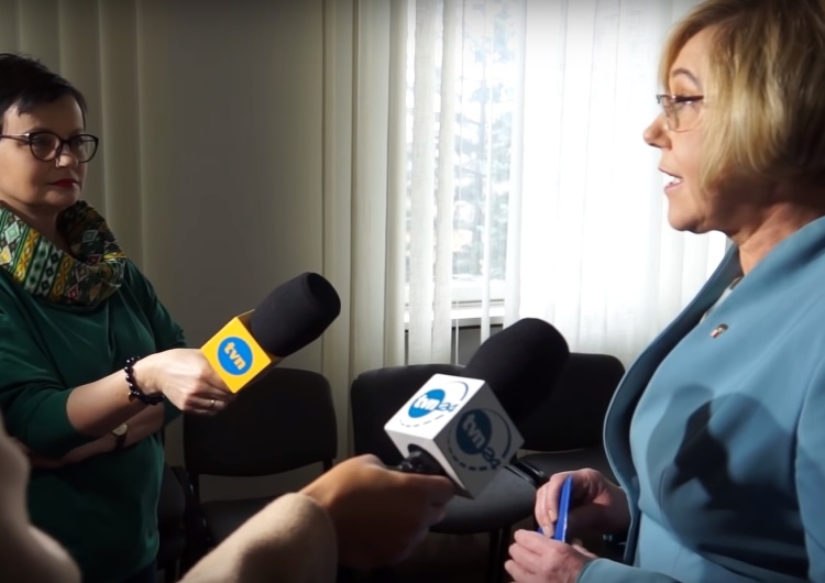  Małopolska kurator oświaty Barbara Nowak apeluje: Negocjujmy, nie odchodźmy od uczniów!