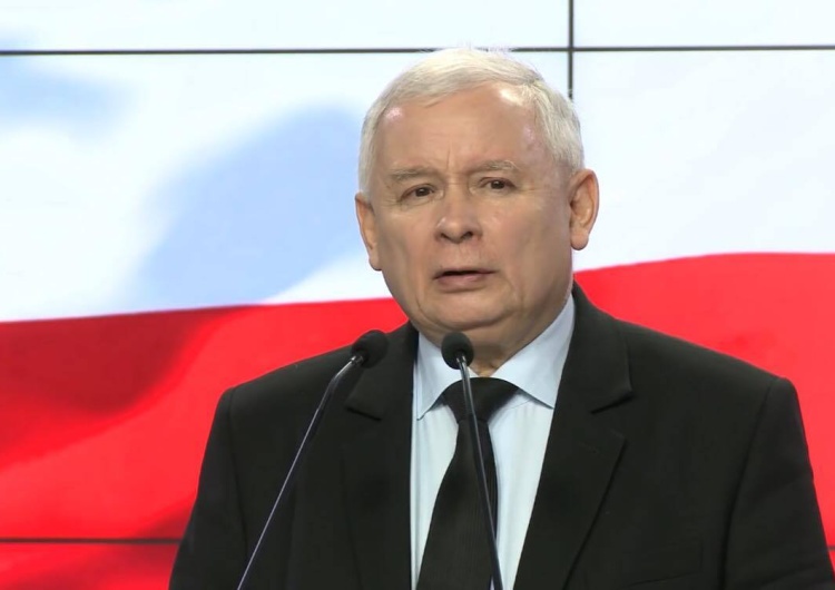  Jarosław Kaczyński o przejściu na euro: "Wysłałem do liderów partii projekt deklaracji, którą podpisałem"