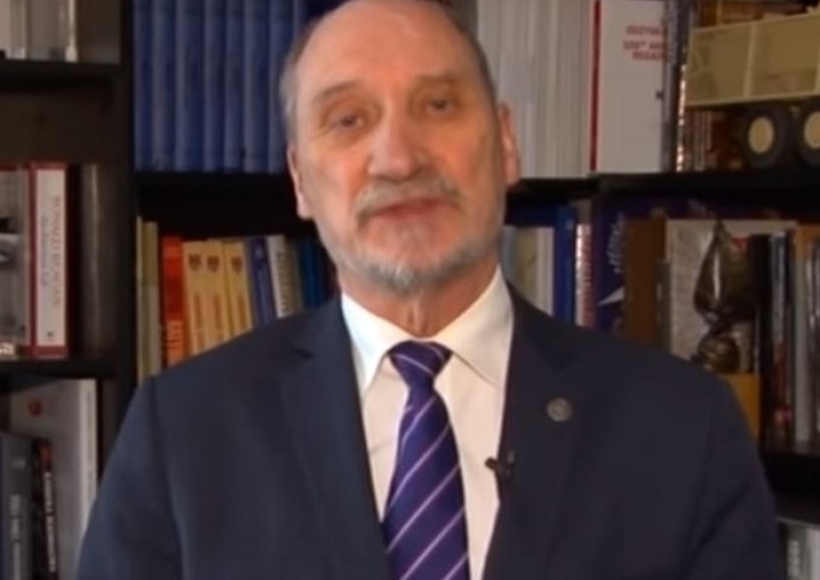  [video] Antoni Macierewicz: "Panowie Michalkiewicz, Braun - osłabiając PiS, osłabiacie Polskę"