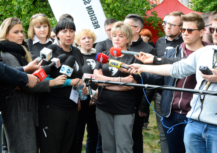  Pracownicy sądów i prokuratury zaprosili do rozmowy stronę rządową. Dziś panel rozmów