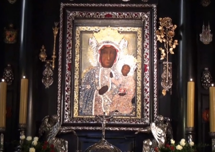 Na Jasne Górze trwa różaniec ekspiacyjny za profanację Ikony Matki Boskiej Częstochowskiej