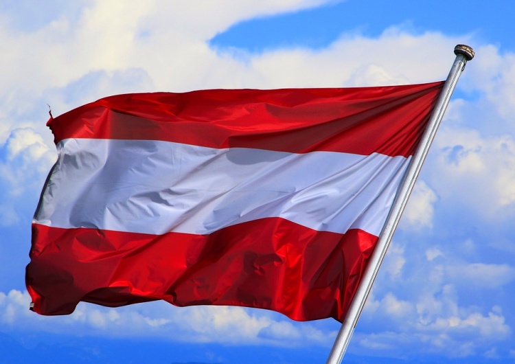 Nisztor o aferze taśmowej w Austrii: "Widać różnice standardów w wyjaśnianiu skandalu". Gmyz odpowiada