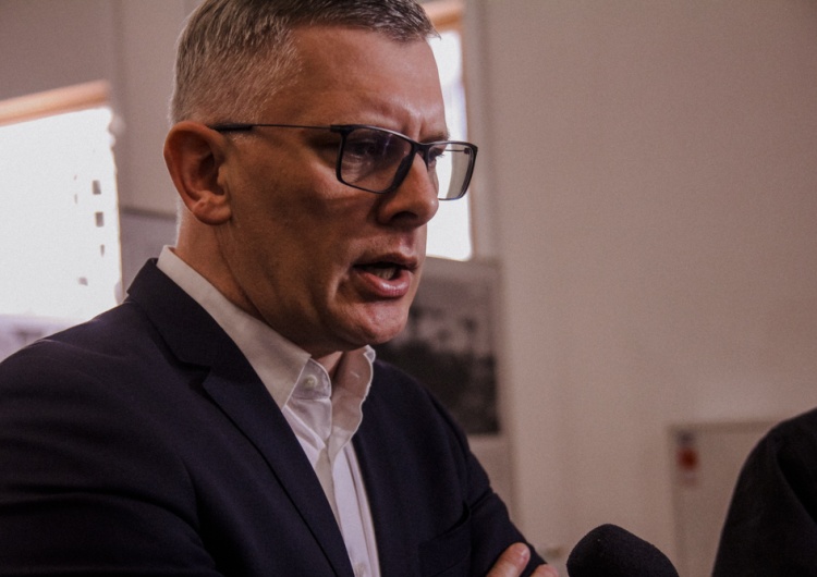 Cenckiewicz publikuje postanowienie sądu w sprawie z Wałęsą. "Moje pierwsze małe zwycięstwo"