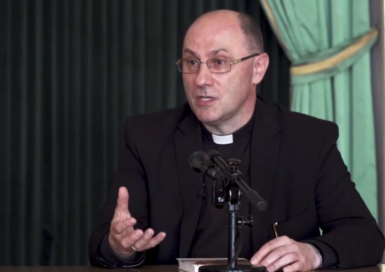 Episkopat: "Musimy zbudować system zgłoszeń, by osoby poszkodowane wiedziały, że mogą się zgłosić"