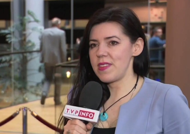 Dominika Cosic: "Poszły ruble na podwyżkę dla trolli. Większość tych tekstów trąci antysemityzmem"