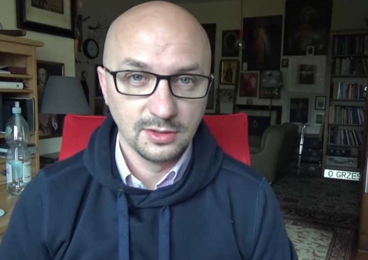 Kłótnie wokół antykatolickich aktów na Paradzie Równości. Wpis o. Kramera wywołał wiele reakcji