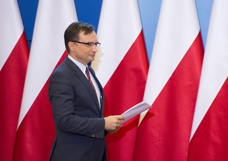 100 tys. zł. za głowę Zbigniewa Ziobro. Metoda? Otrucie, wybuch bomby...