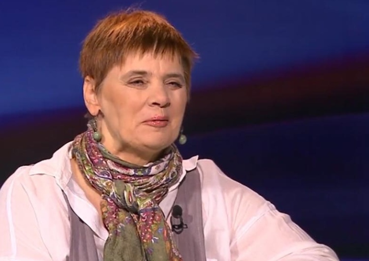Ochojska nie podałaby ręki premierowi, bo uchodźcy... Komentarze dziennikarzy