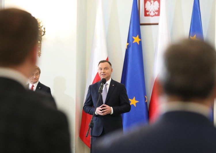 Rekonstrukcja rządu. Prezydent wręczył nominacje nowym ministrom