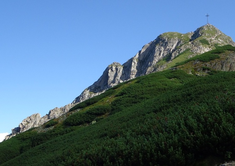 Jerzy Bukowski: Oszpecili szlak na Giewont