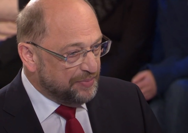  Cezary Gmyz: Widziałem wczoraj w restauracji w Bundestagu smutnego Matina Schulza...