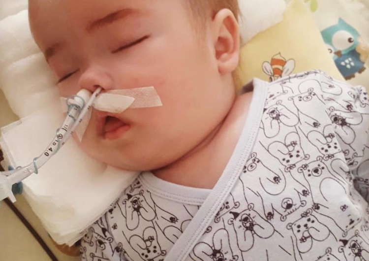 Rodzice małego Szymonka błagają o wsparcie "Dyrekcja szpitala nie wyraża zgody", "Polski Alfie Evans"