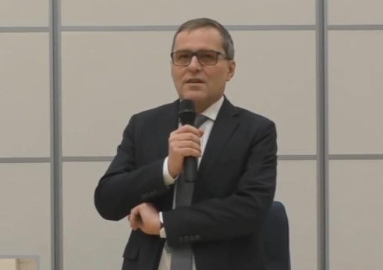 Cezary Gmyz: "Już ozwały się pełnym chórem onuce przekonujące, że zakup F-35..."