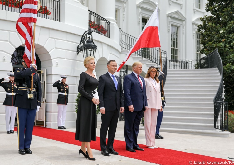  Agata Kornhauser-Duda po śniadaniu z Melanią Trump. Pierwsze Damy poruszyły problematykę społeczną