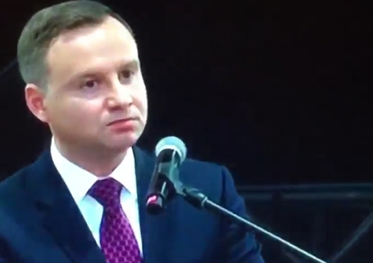 Prezydent Duda żegna ś.p. ks. Michała Łosa: "Wspomnij nas w Domu Ojca"