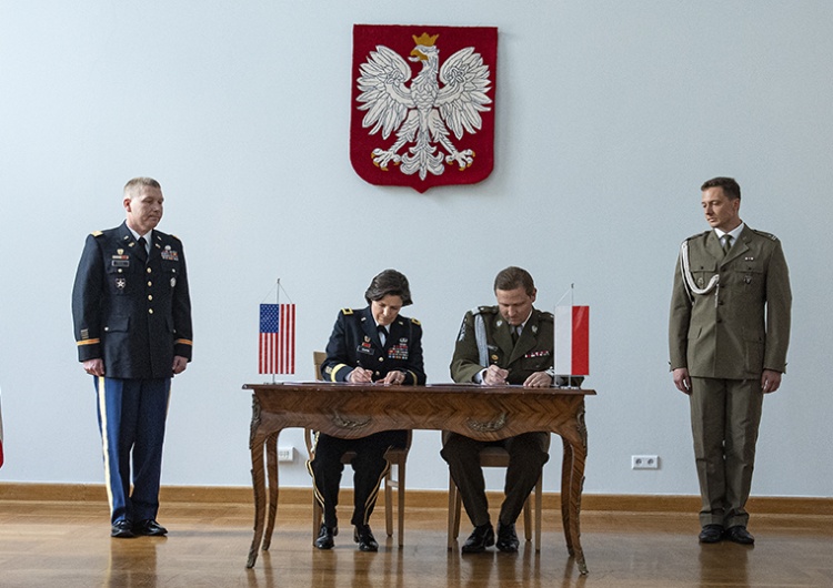  Polska i USA podpisały porozumienie  ws. cyberobrony