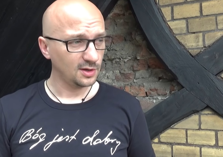 Skandalizujący o. Kramer "zaskakująco": "Kupowałem i będę kupował meble w IKEI"