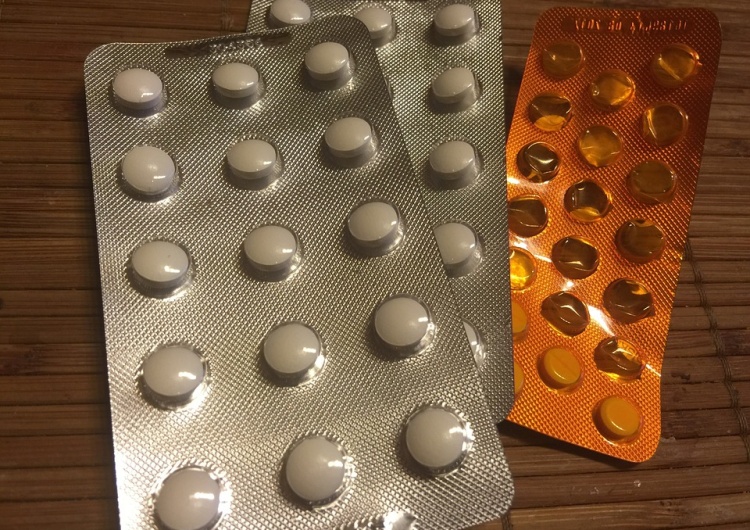 Koniec z kłamstwem w reklamie leków. Ministerstwo Zdrowia szykuje zmiany w prawie farmaceutycznym