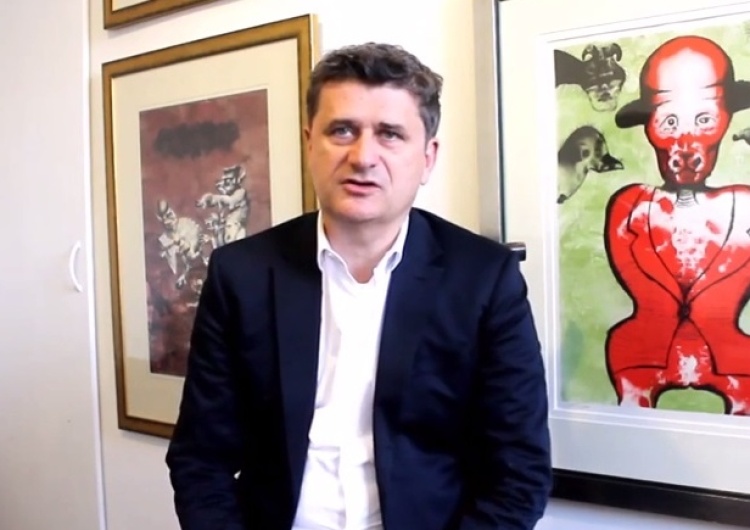 Janusz Palikot powraca z bluźnierczym wpisem: "Dziwisz - szmata Chrystusa"