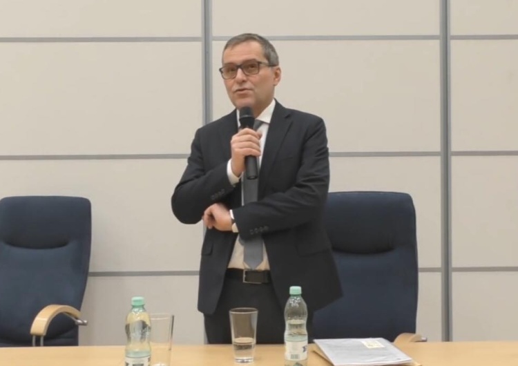  Cezary Gmyz: "Były szef urzędu ochrony konstytucji porównał niemieckie media do tych z NRD"