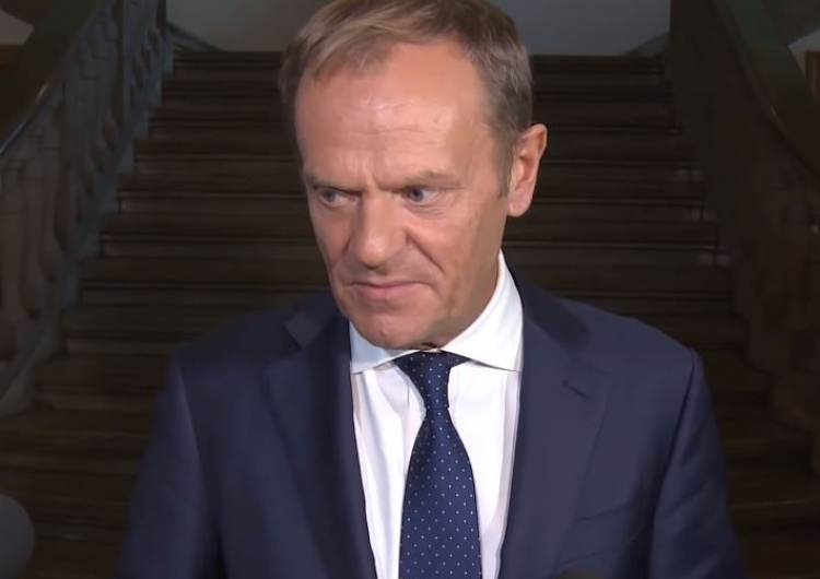 "Jest bardzo zajęty". Giertych tłumaczy nieobecność Tuska na jutrzejszym posiedzeniu Komisji ds. VAT