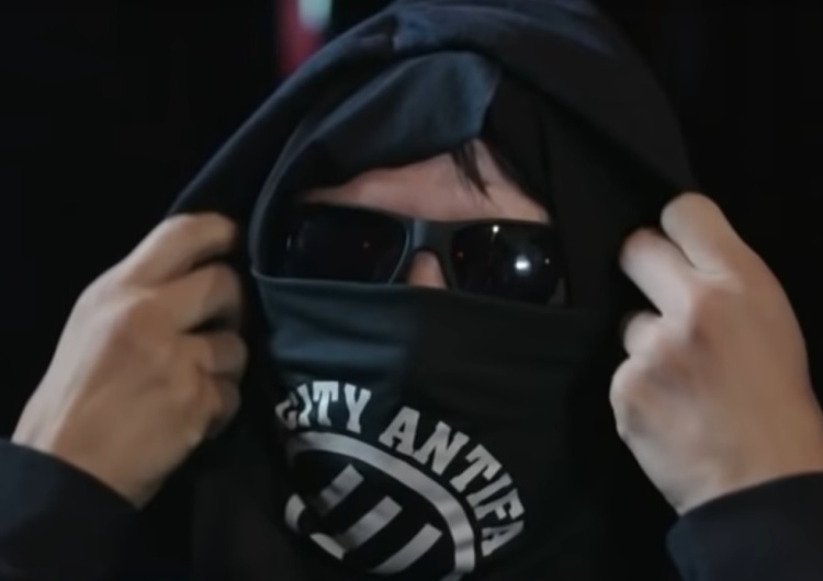 Antifa zostanie uznana w USA za organizację terrorystyczną?
