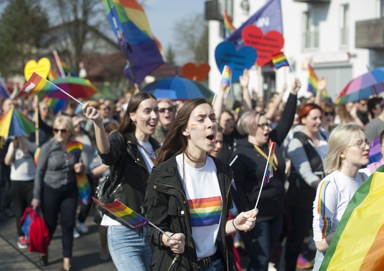 Jerzy Bukowski: Kościół nie może akceptować LGBT