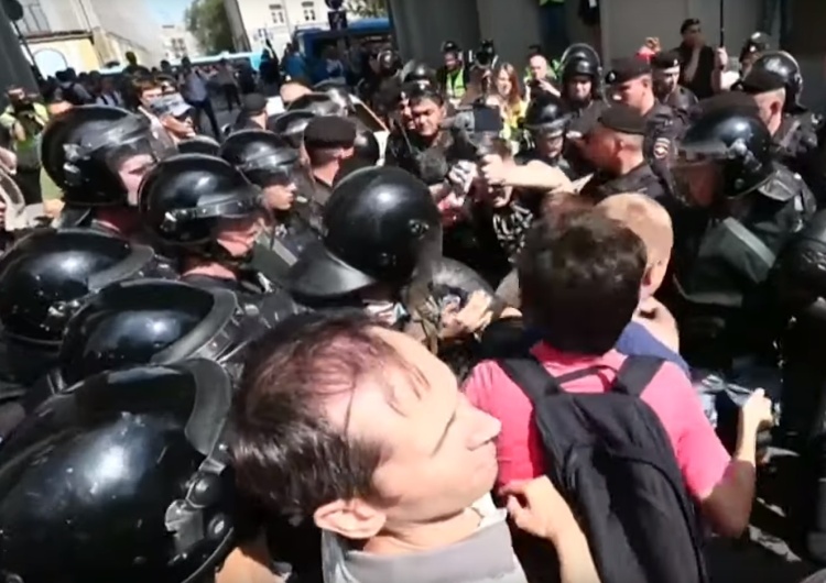  [Tylko u nas] Marek Budzisz: Po demonstracjach w Moskwie. Zastanawia milczenie Paryża i Berlina.