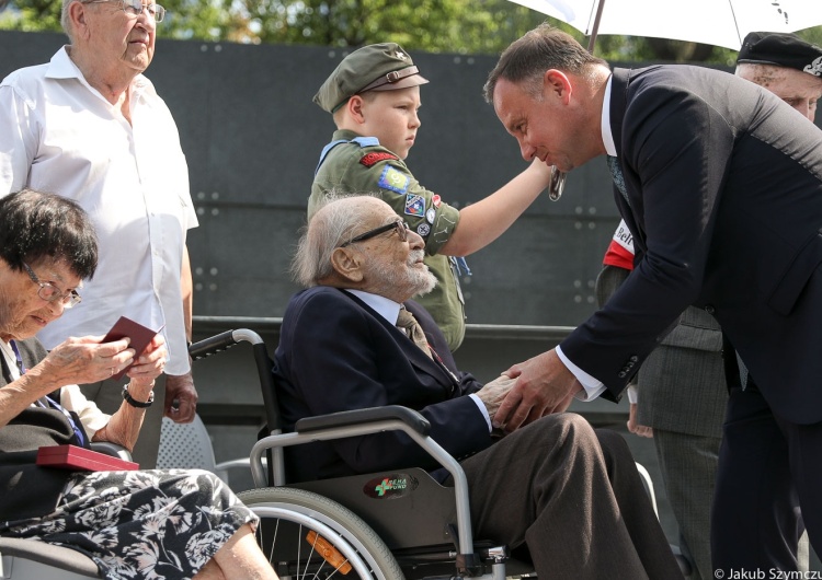  [video] Andrzej Duda na uroczystościach rocznicy wybuchu PW: "Nasi drodzy, kochani Powstańcy..."