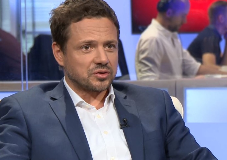 Co dalej z edukacją seksualną? Trzaskowski odmawia podania informacji nt. planowanych od września zajęć
