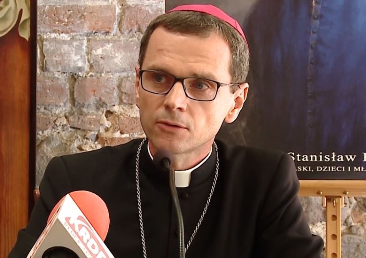 "Maryjo, zaradź rozprzestrzenianiu się chorej ideologii". Kolejni biskupi stanowczo przeciw LGBT