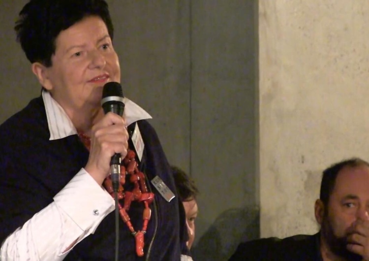 Senyszyn: "Rozwój Polski hamuje czarna zaraza pospołu z PiS". Internet nie był łaskawy...