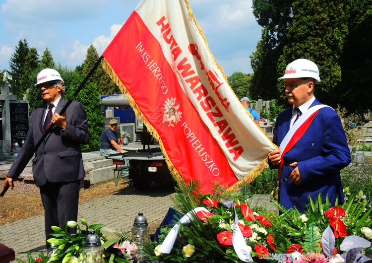 Tomasz Gutry [Nasza fotorelacja] Pogrzeb Tomka Wesołowskiego