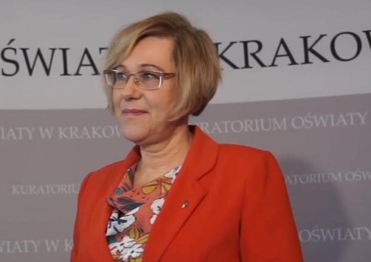 Barbara Nowak: "Nie bez powodu rewolucja cywilizacyjna LGBT+ sięga po bezbronne dzieci"