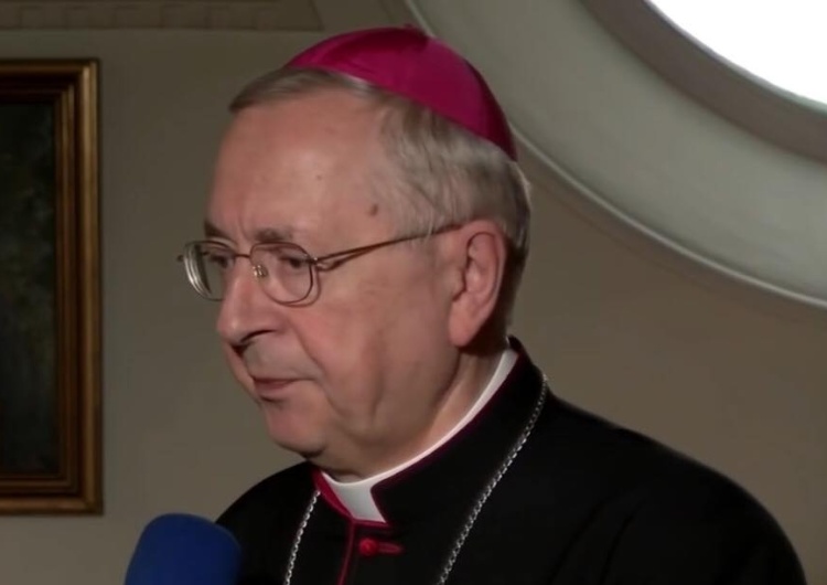  Abp Gądecki w Budapeszcie: W świecie, w którym konsumpcja stała się religią, abyśmy dążyli do trwałego...